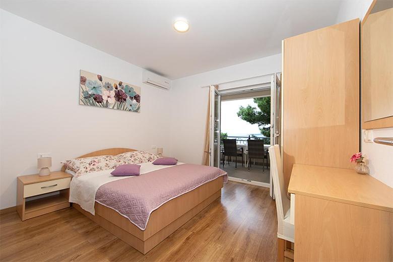 Apartmani Vice Brela Exteriör bild