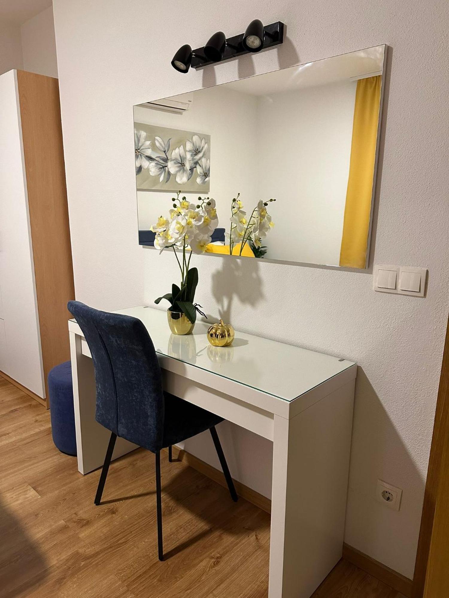 Apartmani Vice Brela Exteriör bild