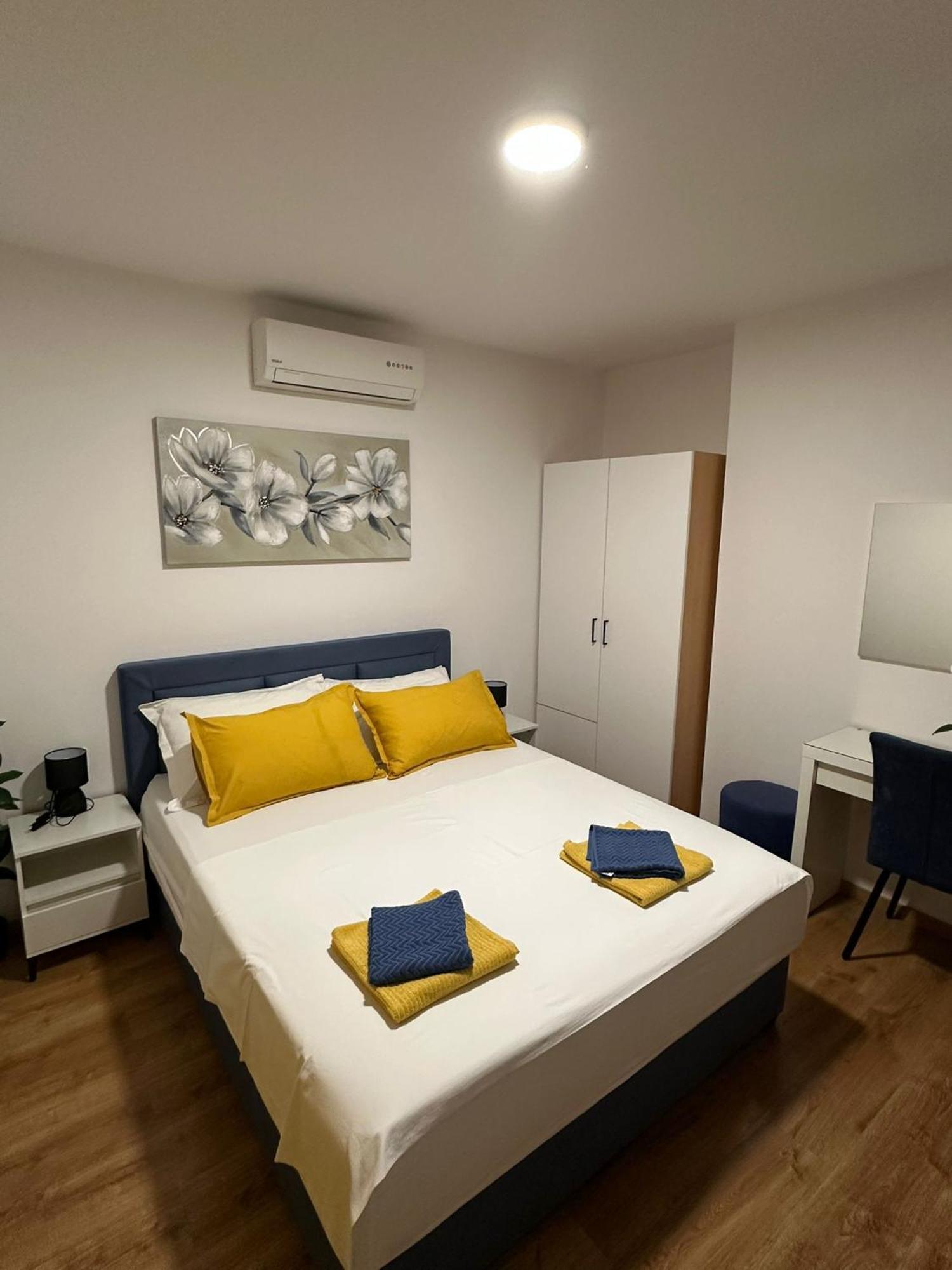 Apartmani Vice Brela Exteriör bild